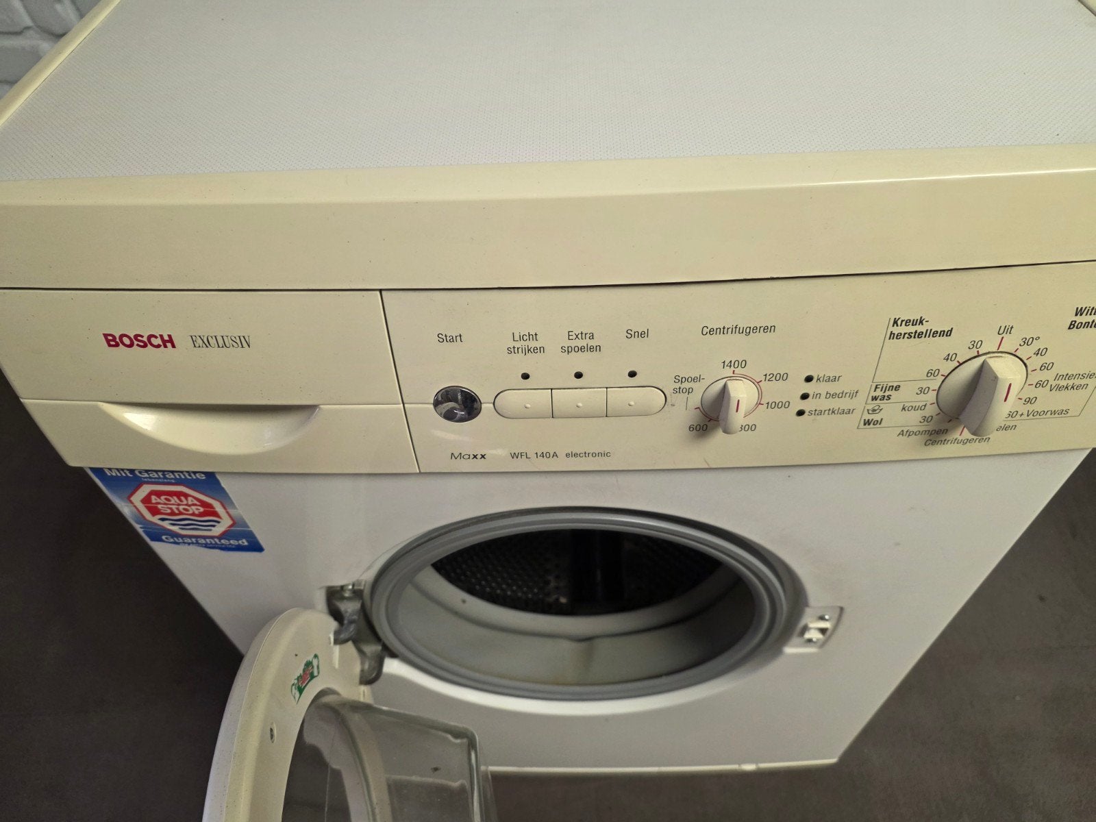 Bosch Exclusiv WFL 140A Wasmachine - Goede Staat, Gebruikt, Ophalen of Verzenden, Voorlader, Kort programma