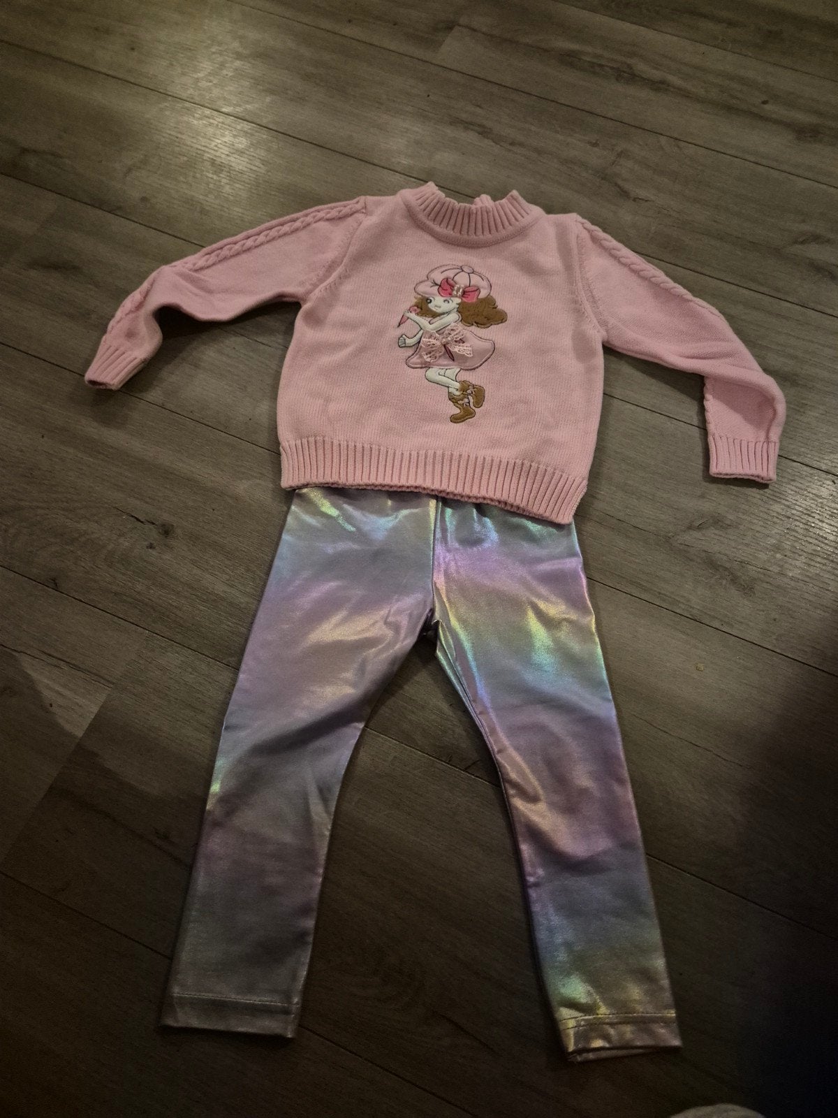 Leuk setje: roze trui met legging maat 104 z.g.a.n., Ophalen of Verzenden, Zo goed als nieuw, Meisje, Setje