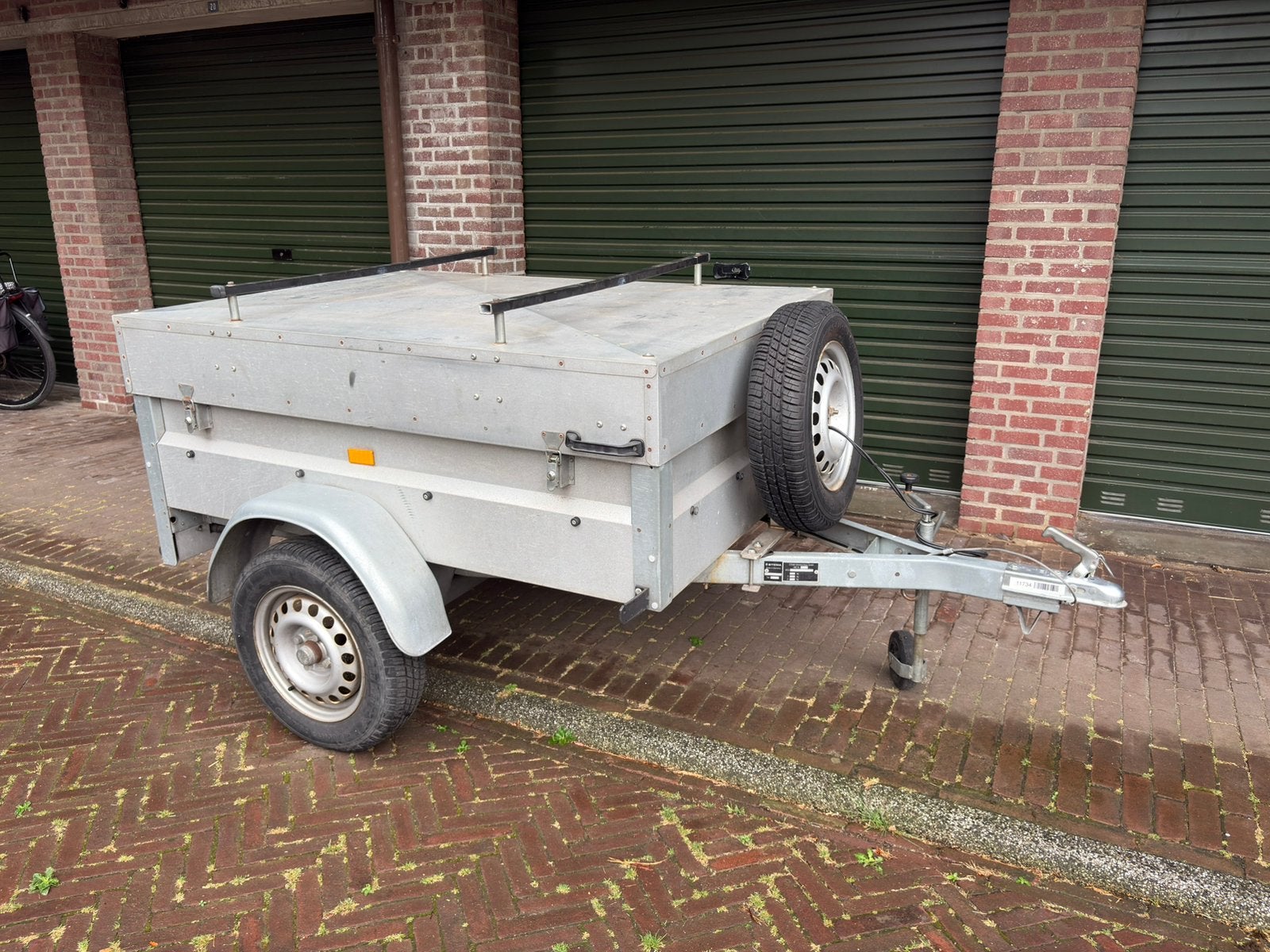 Bagagewagen met deksel en imperiaal 154x108x52, 600kg, Ophalen, Gebruikt