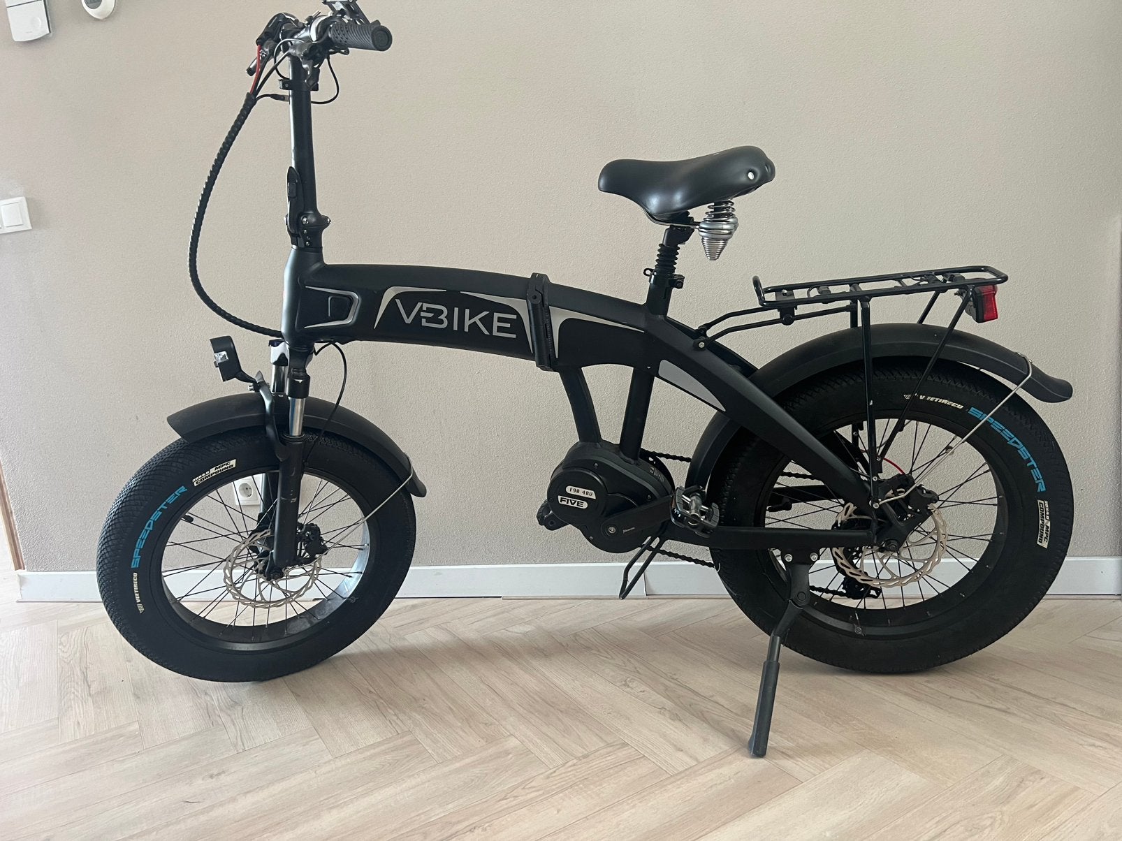 V-BIKE NEXT+ E-bike Fatbike Vouwfiets – 90Nm Middenmotor, Ophalen, Zo goed als nieuw, 20 inch of meer, Versnellingen