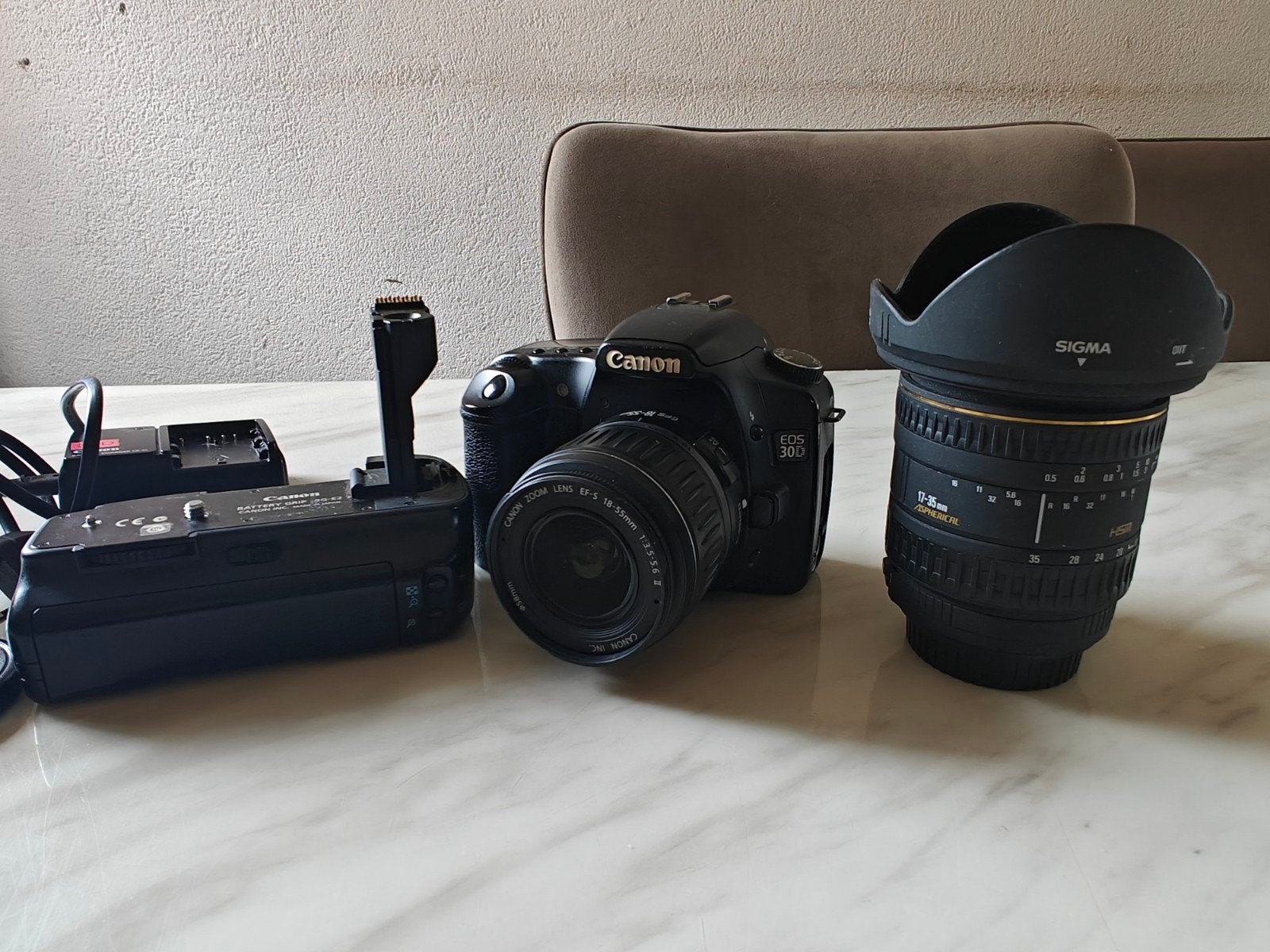 Canon eos 30d met Sigma en Canon lens, Gebruikt, Spiegelreflex, Canon, Accu