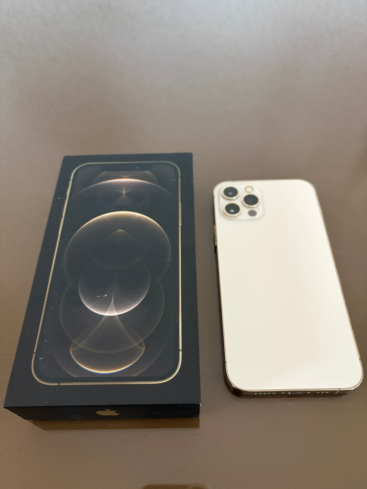 iPhone 12 Pro 128GB Gold – €225, Telecommunicatie, Ophalen, 128 GB, IPhone 12 Pro, Zo goed als nieuw