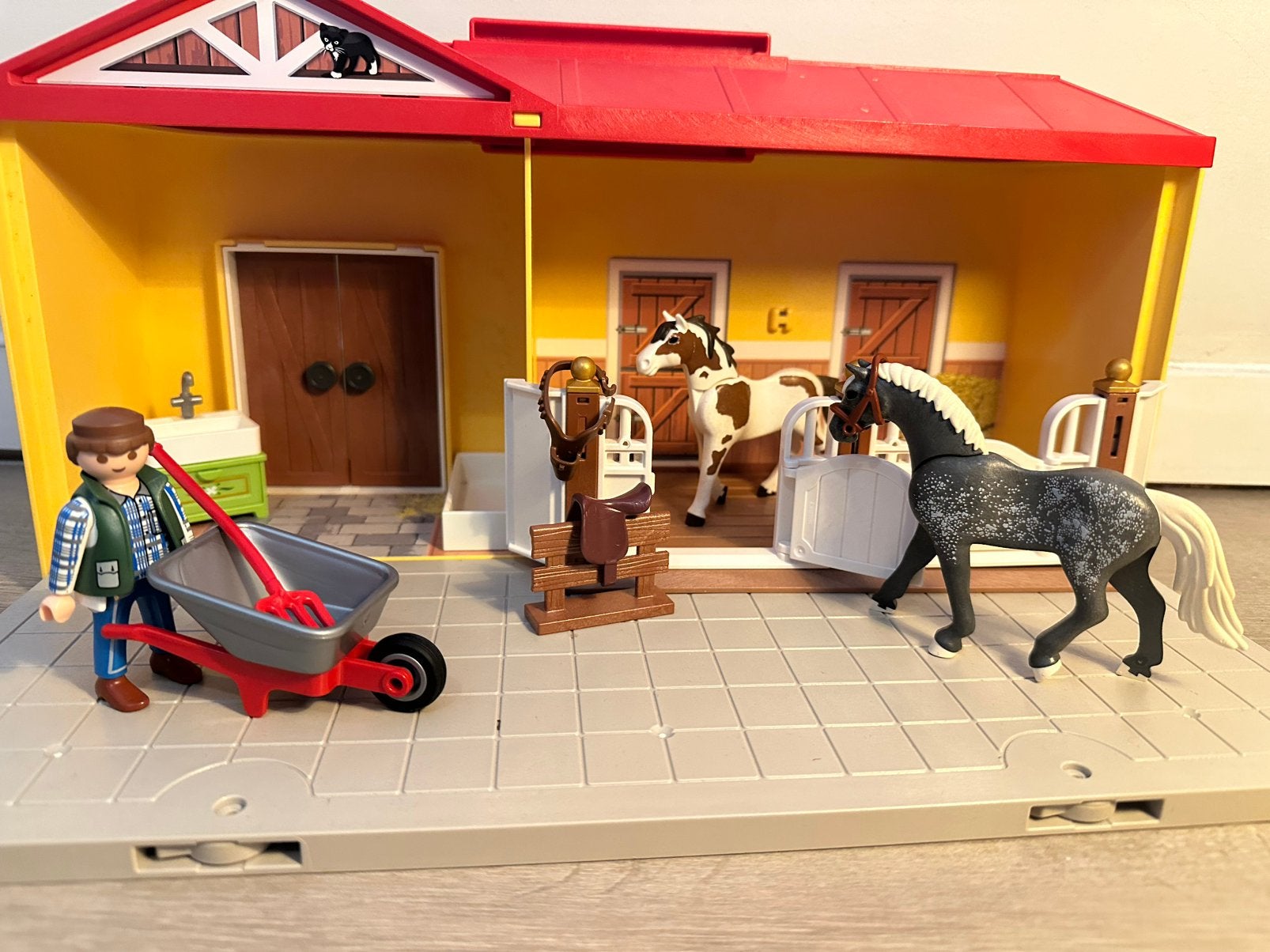 Playmobil paardenstal., Ophalen, Zo goed als nieuw