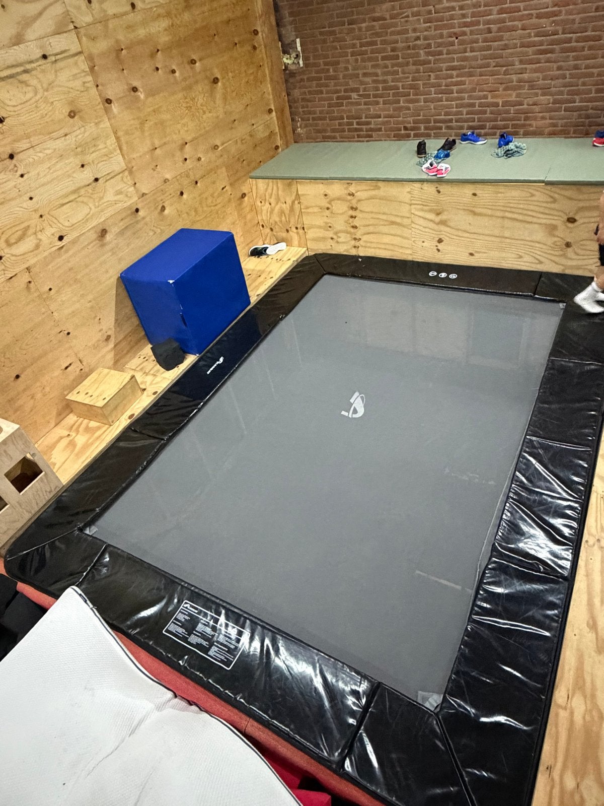Inbouw trampoline Akrobat, Ophalen, Gebruikt