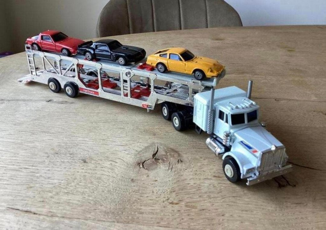 Autotransporter met trekker en 3 auto’s – jaren ’70, Ophalen of Verzenden, Gebruikt, Bus of Vrachtwagen, Overige merken