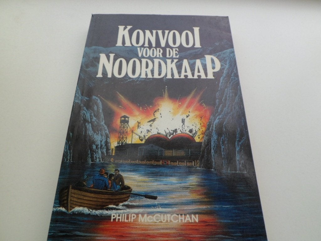 Konvooi voor de Noordkaap - Philip McCutchan, Ophalen of Verzenden, Zo goed als nieuw