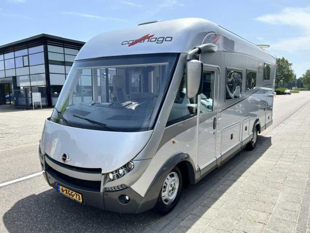 Carthago Chic E-line 51 QB VERKOCHT, Caravans en Kamperen, Campers, Automaat, Tot en met 2, 7 tot 8 meter, Bedrijf