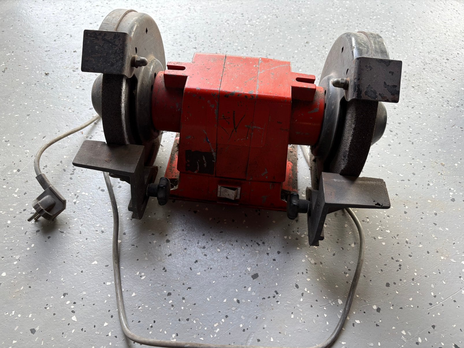 Te koop: slijpsteen 500w, Ophalen, Gebruikt, Minder dan 700 watt, Werkbankslijpmachine