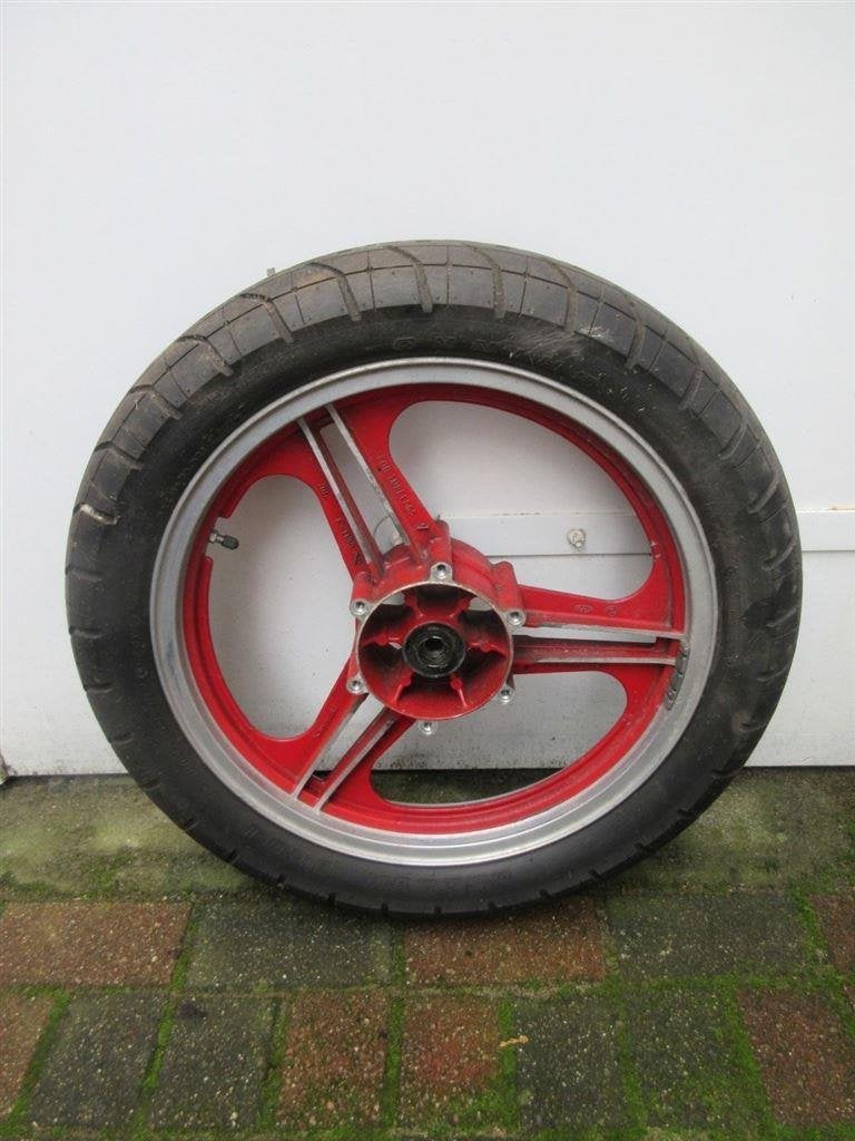 Kawasaki GPz750 voorwiel GPz1100 GPz 750 voor wiel velg band, Ophalen of Verzenden, Gebruikt