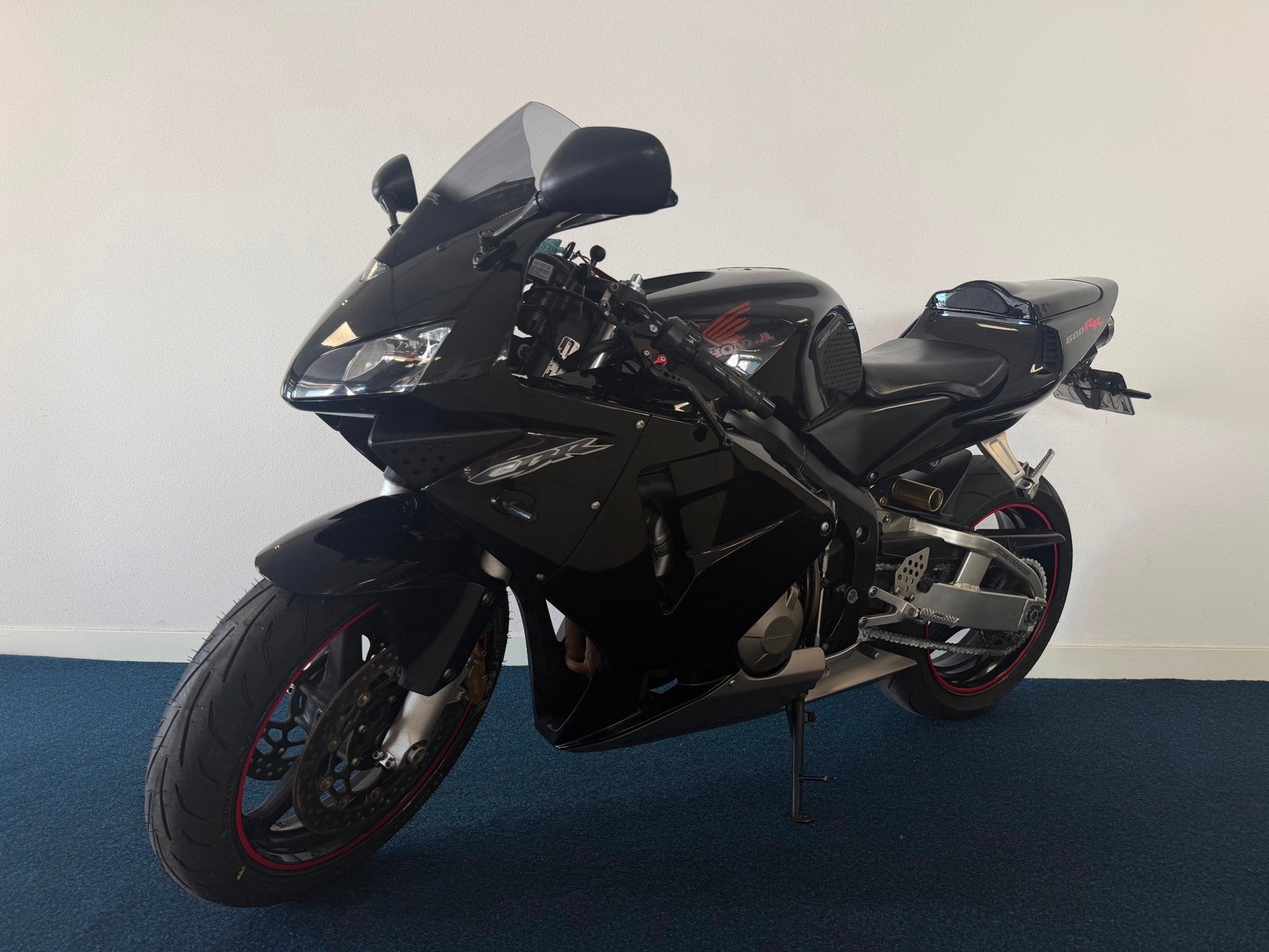 Honda Sport CBR 600 RR / FULL-BLACK-EDITION / 30.000 KM, Motoren, Sportuitlaat, Bedrijf, Super Sport, Meer dan 35 kW