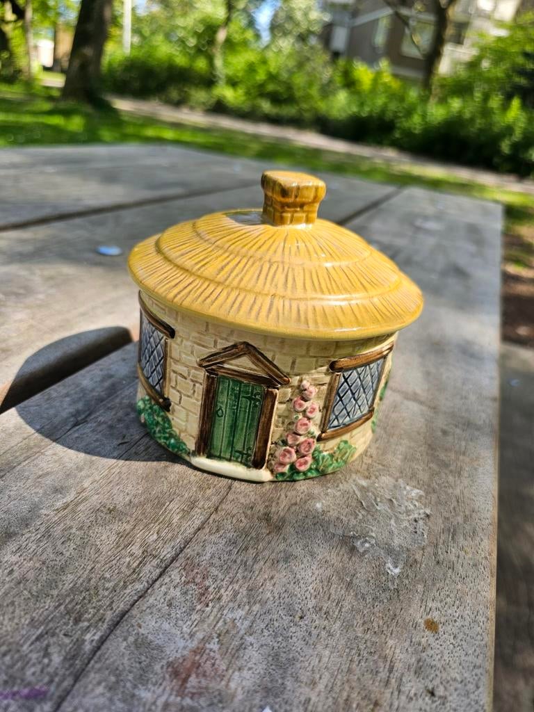 Vintage Cottage Huisje Potje met Deksel - Keramiek, Antiek en Kunst, Antiek | Keramiek en Aardewerk, Ophalen of Verzenden
