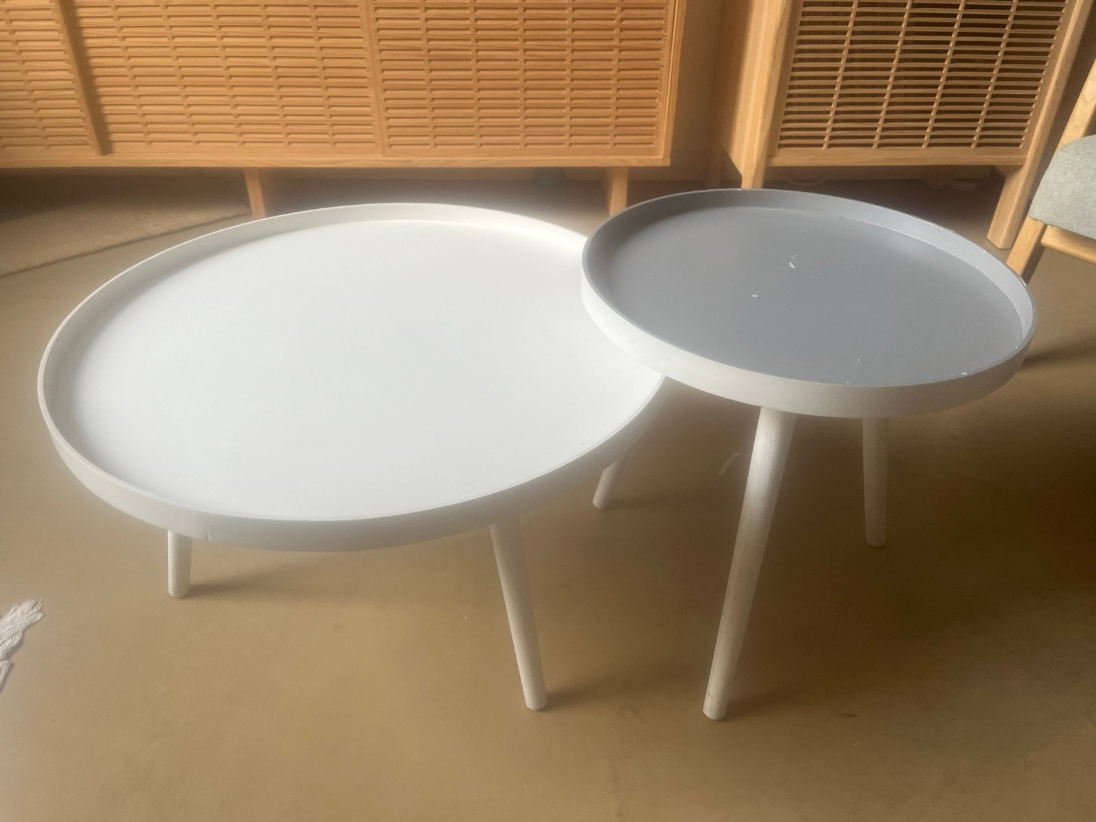Woood bijzettafels set of los te koop, Gebruikt, Rond, 55 tot 75 cm, Hout