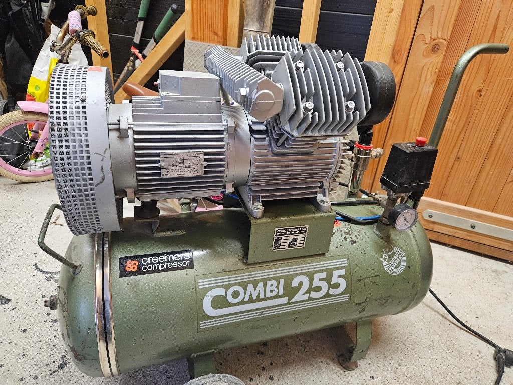 Creemers compressor, Ophalen, Gebruikt, 6 tot 10 bar, 25 tot 100 liter