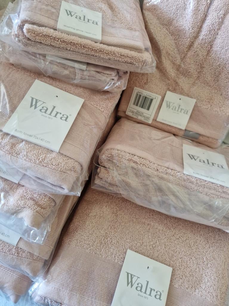 Handdoekenset Walra zacht roze, Ophalen of Verzenden, Nieuw, Roze, Handdoek