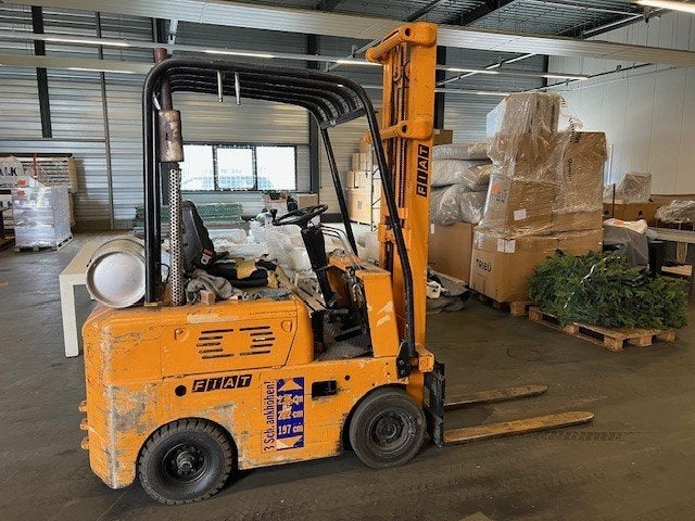 Heftruck Fiat OM gas, Zakelijke goederen, Machines en Bouw | Heftrucks en Intern transport, 1000 tot 2000 kg, Ophalen, Overige aandrijving