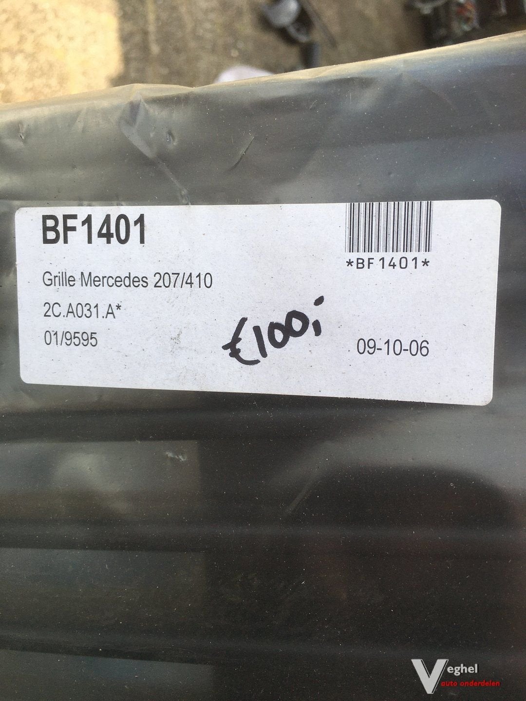Mercedes 207 / 410 Grille Nieuw, Ophalen, Gebruikt, -, -
