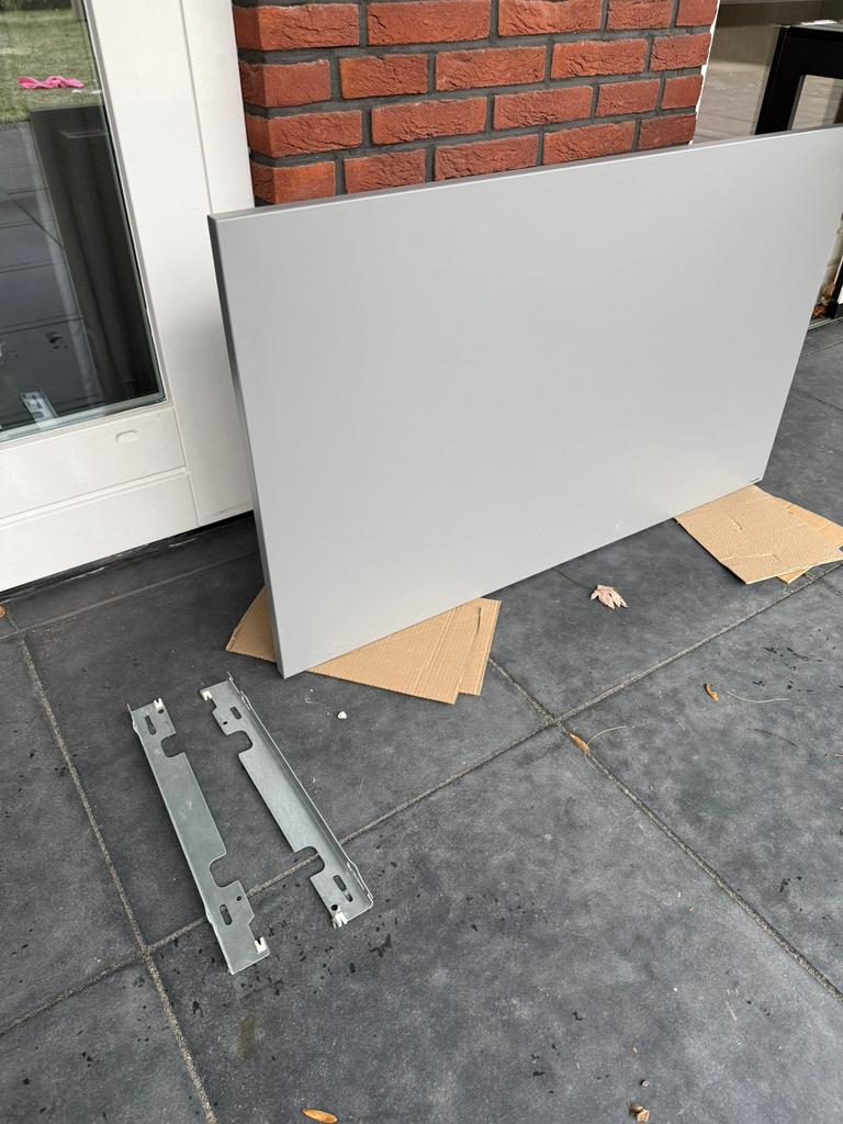Prachtige designradiator van VASCO, Ophalen, 30 tot 80 cm, Hoog rendement (Hr), Radiator