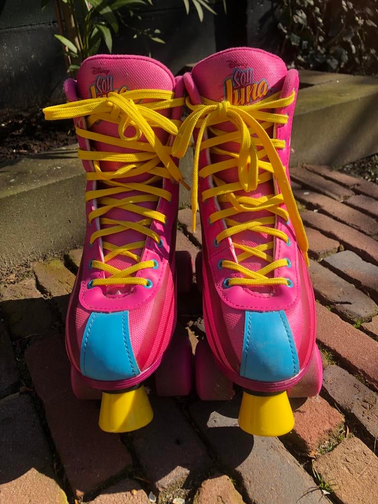 Soy Luna rolschaatsen - 38/39 zo goed als nieuw, Ophalen of Verzenden, Zo goed als nieuw, Kinderen
