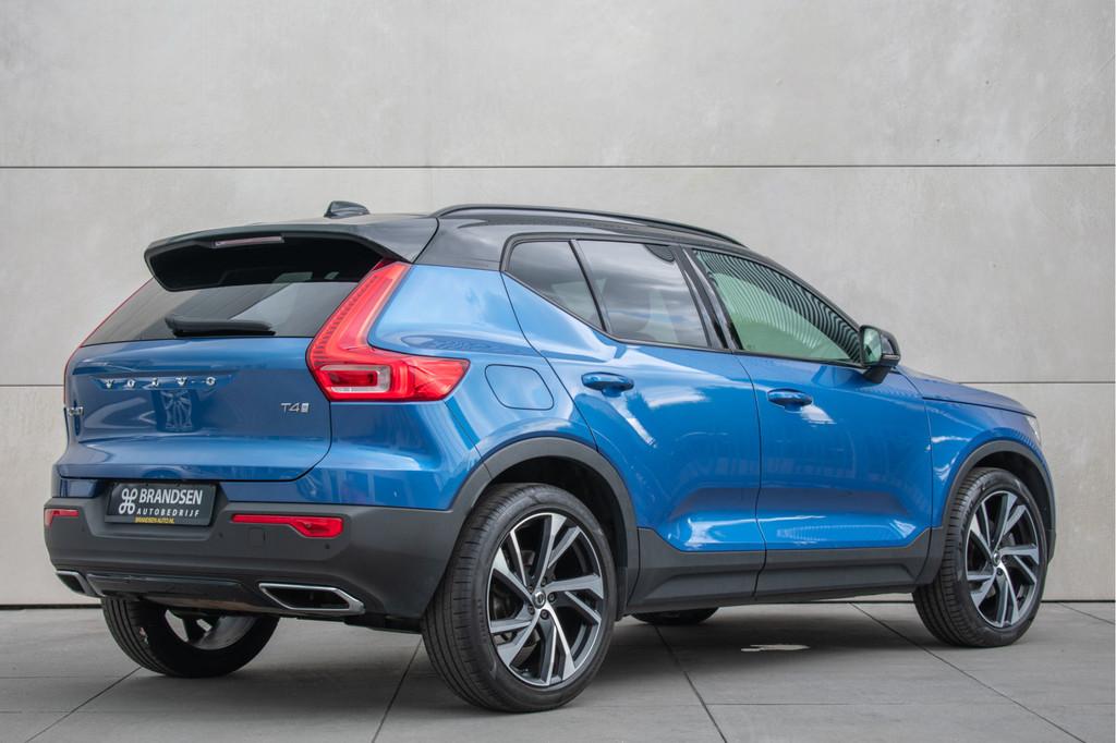 Volvo XC40 2.0 T4 R-Design Pano-ACC-20"-H/K-Trekhaak, Auto's, Volvo, 15 km/l, Blauw, Bedrijf, 93 €/maand