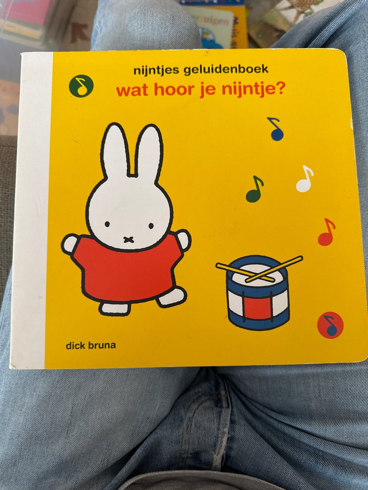 Nijntjes Geluidenboek: Wat hoor je Nijntje?, Boeken, Ophalen of Verzenden, Gelezen, Uitklap-, Voel- of Ontdekboek, 1 tot 2 jaar