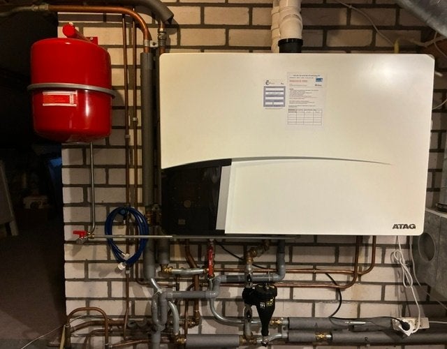 Complete CV Installatie uit 2022, Doe-het-zelf en Verbouw, Verwarming en Radiatoren, Ophalen, 30 tot 80 cm, Gebruikt, Hoog rendement (Hr)