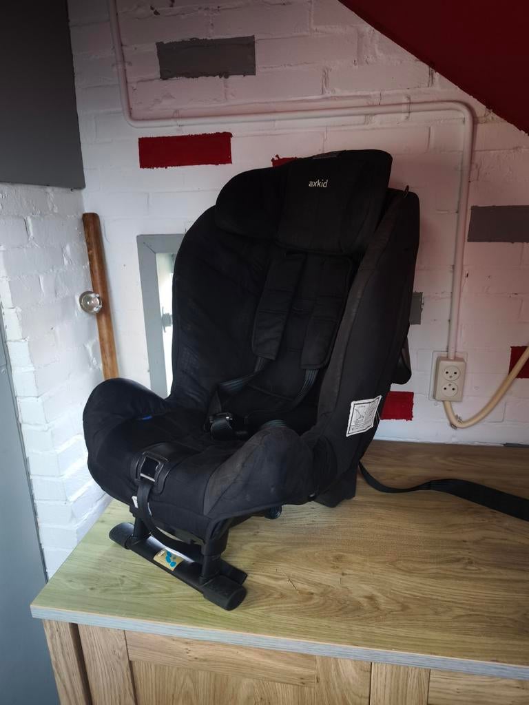 Axkid kinderautostoel 9-25kg, Kinderen en Baby's, Autostoeltjes, Ophalen