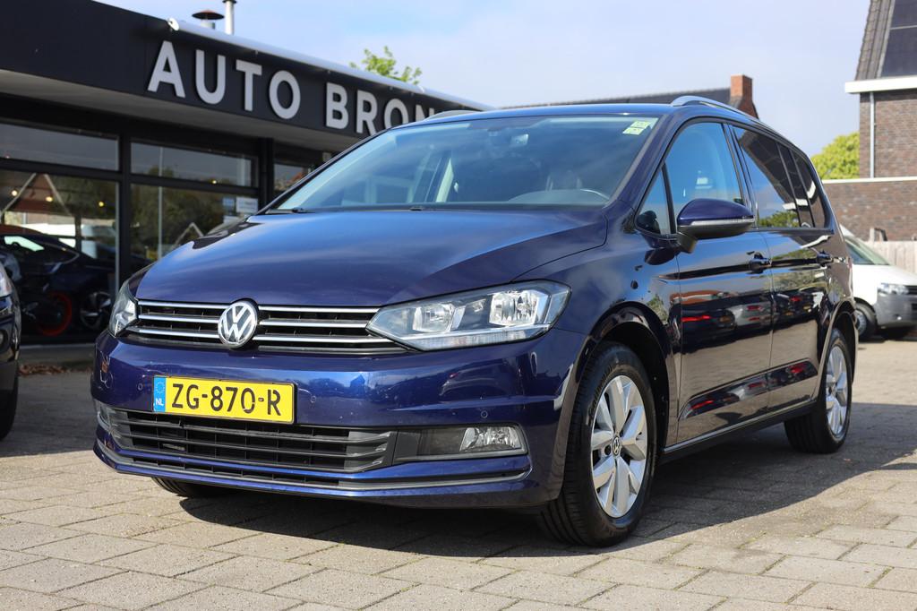 Volkswagen Touran 1.0 TSI COMFORTLINE | NAVI | CAMERA | CARP, 730 kg, Gebruikt, 4 cilinders, Blauw