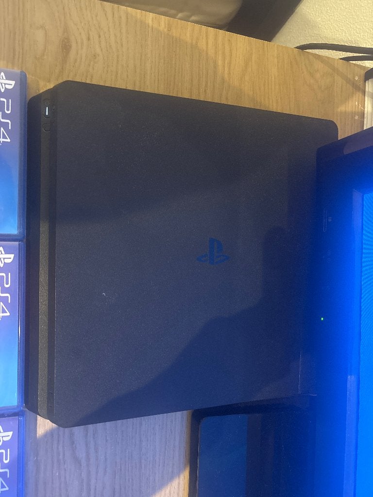 PlayStation 4, Spelcomputers en Games, Ophalen, Zo goed als nieuw, 1 TB, Met 1 controller