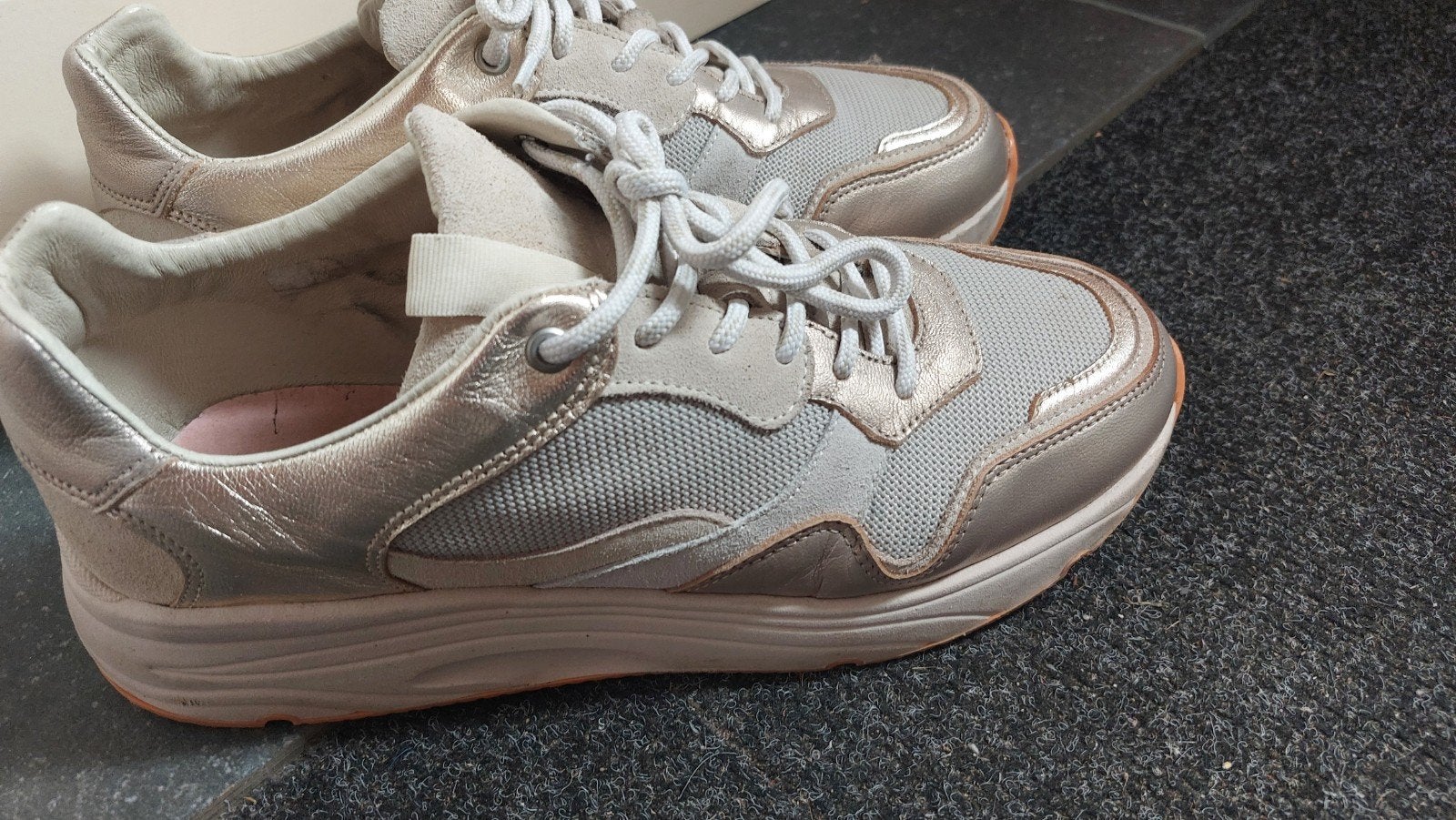 Manfield dames sneaker maat 41, Beige, Ophalen of Verzenden, Sneakers of Gympen, Manfield