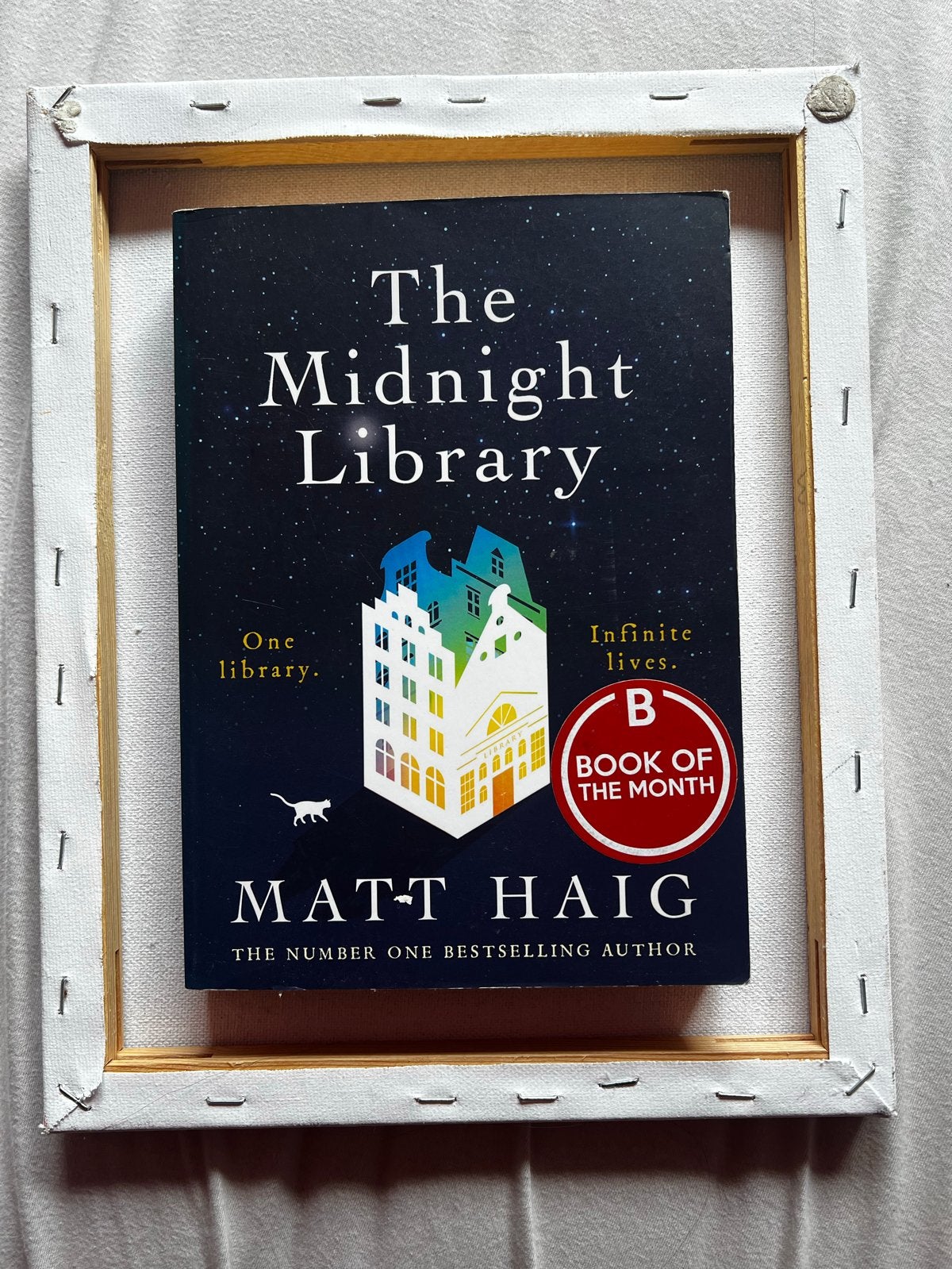 The Midnight Library - Matt Haig (Zo goed als nieuw), Boeken, Ophalen of Verzenden, Zo goed als nieuw, Wereld overig