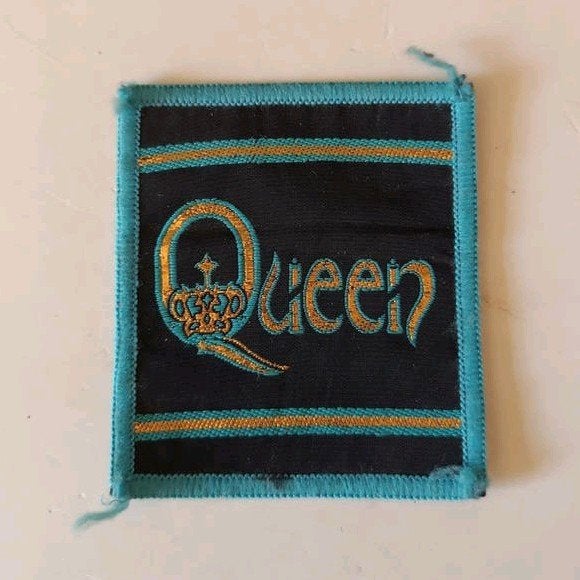Queen patch/embleem, Verzamelen, Muziek, Artiesten en Beroemdheden, Ophalen of Verzenden, Gebruikt, Overige typen