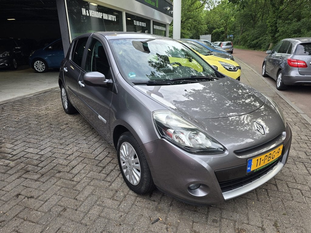 Renault Clio 1.2 Collection | 2E EIGENAAR | NL AUTO | LAGE K, Voorwielaandrijving, Euro 5, Gebruikt, 4 cilinders