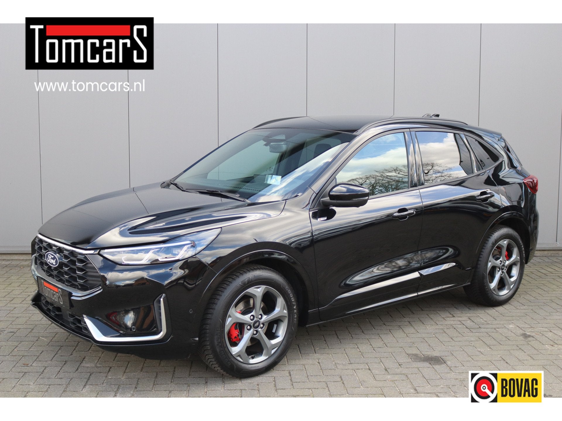 Ford Kuga 1.5 EcoB. 187PK Automaat ST-Line X Trekhaak-1800KG, Euro 6, Zwart, Bedrijf, 3 cilinders