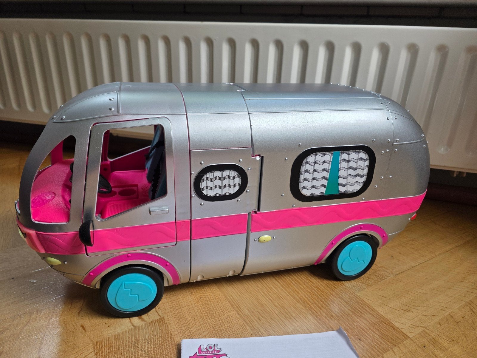 LOLsurprise 4in1 glamper + poppen + rescue vet set + extras, Ophalen of Verzenden, Zo goed als nieuw