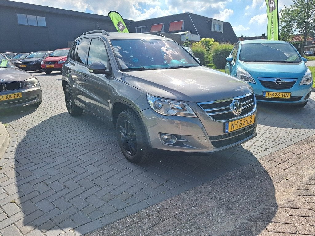 Volkswagen Tiguan 1.4 TSI Easyline / Nette auto / Nieuwe APK, Auto's, Voorwielaandrijving, Euro 5, 4 cilinders, 150 pk