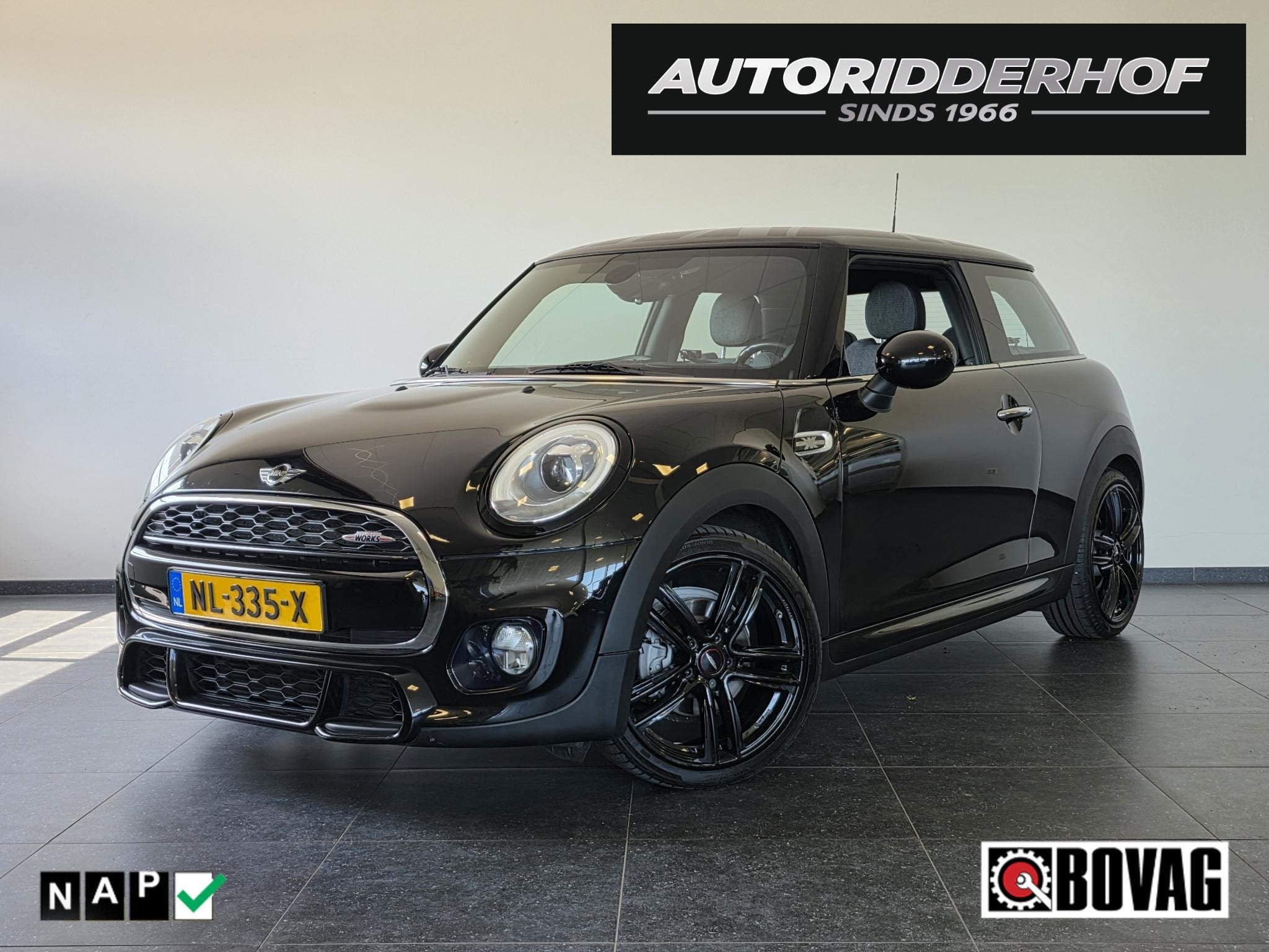 MINI Cooper 1.5 Kings Cross | Orig NL | JCW | Keyless | Stoe, Auto's, Mini, Gebruikt, Origineel Nederlands, Bedrijf, Handgeschakeld