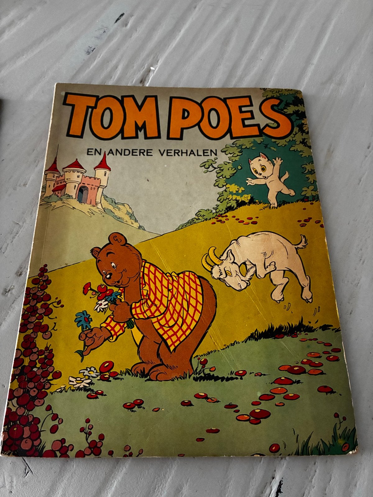 Tom Poes en andere verhalen - Oud tijdschrift, Boeken, Eén stripboek, Ophalen of Verzenden, Gelezen