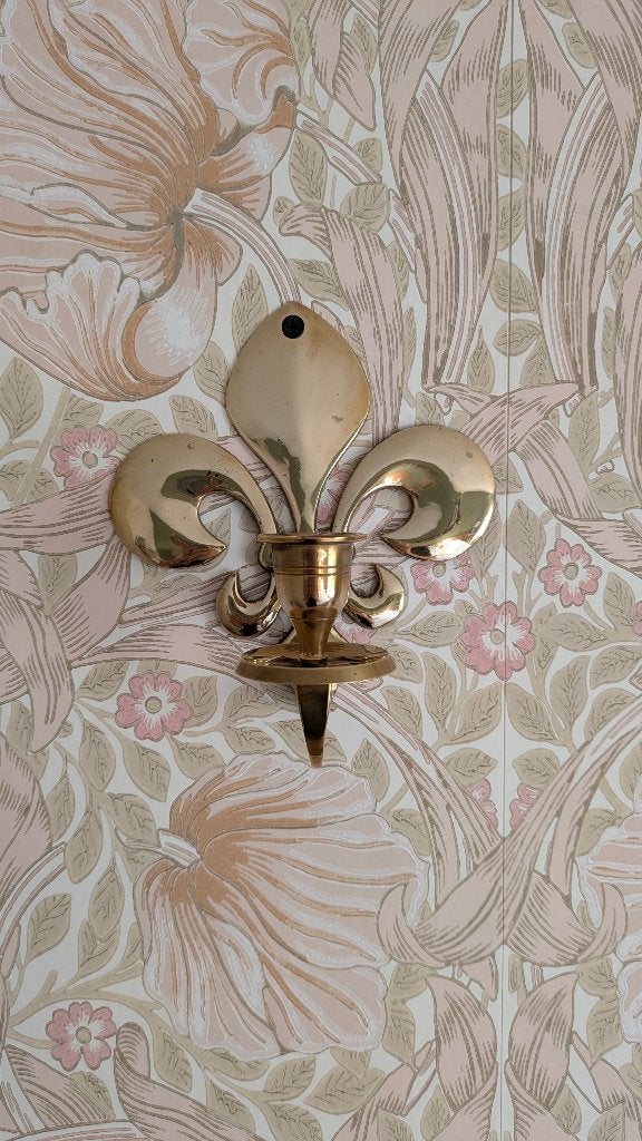 Wandkandelaar messing Franse lelie, Huis en Inrichting, Woonaccessoires | Kandelaars en Kaarsen, Overige merken, Ophalen of Verzenden