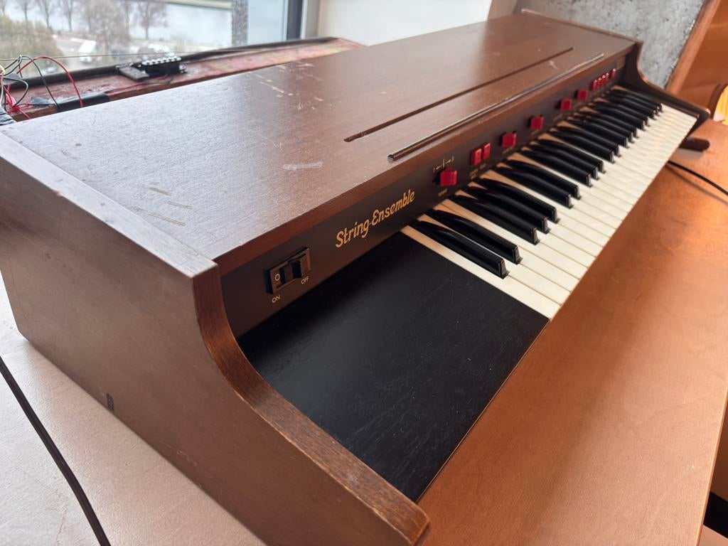 Solina String Ensemble SE-III, Muziek en Instrumenten, Synthesizers, Gebruikt, Overige aantallen, Overige merken, Ophalen