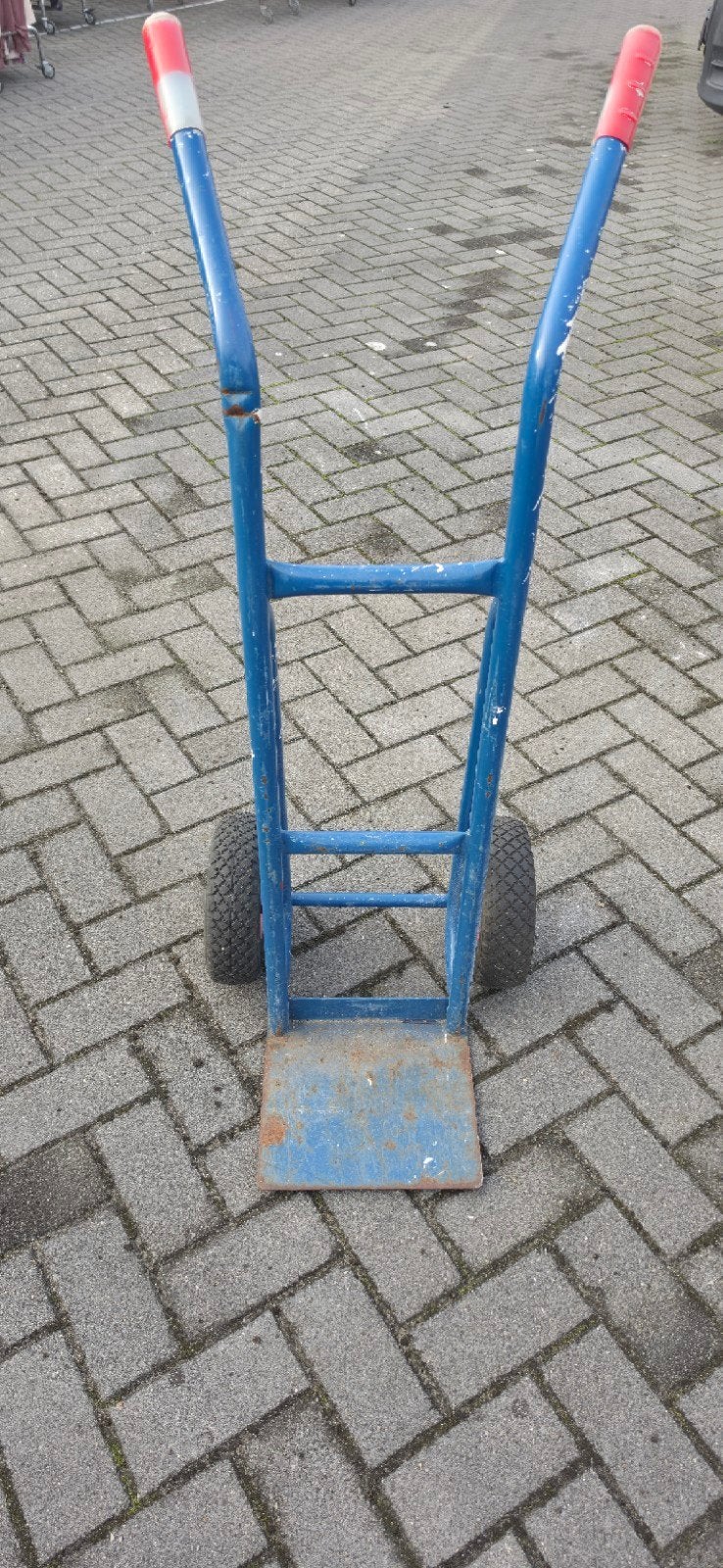 Stevige Blauwe Steekwagen - Luchtbanden, Ophalen, Gebruikt