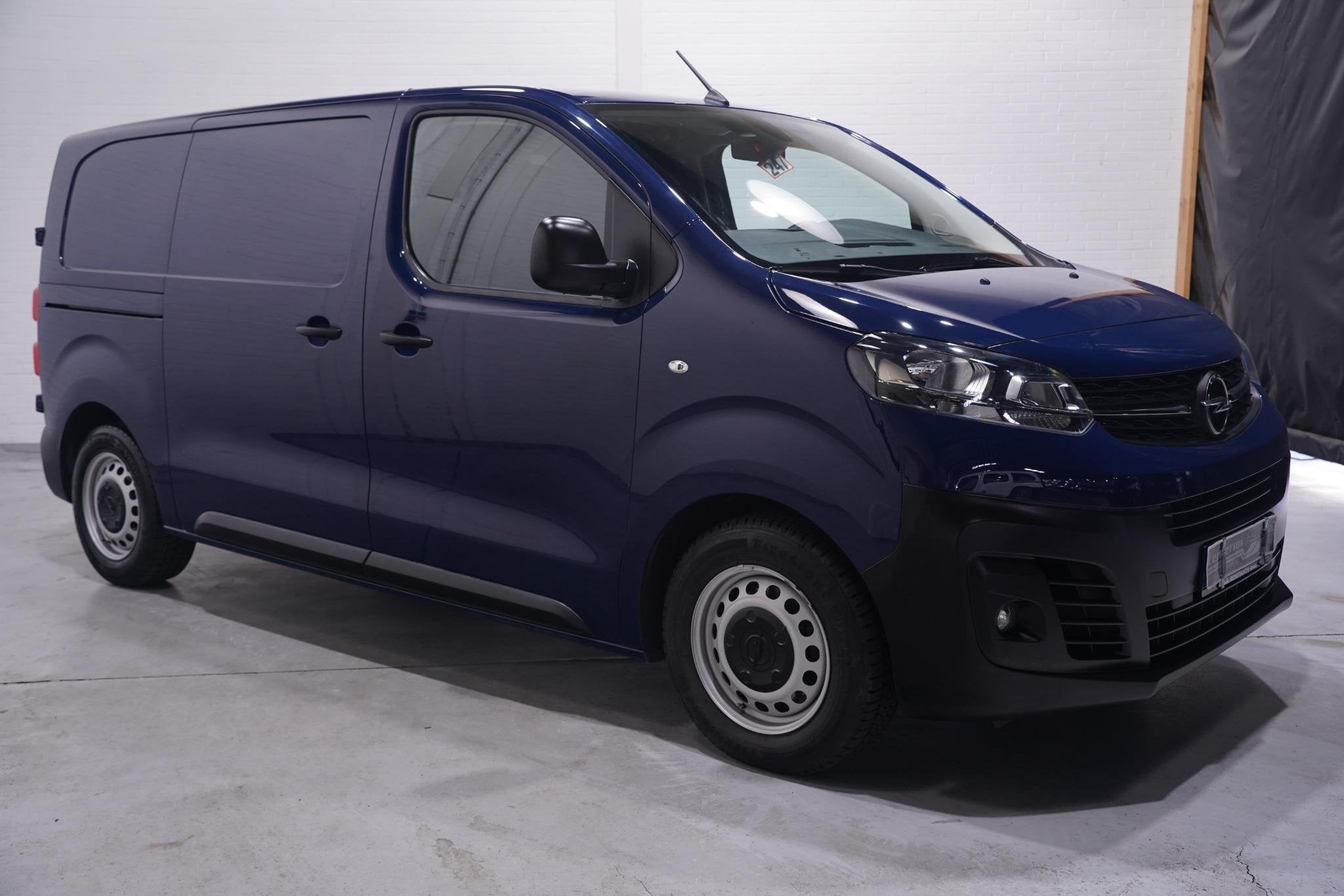 Opel Vivaro 1.5 CDTI 120 pk L2H1 Edition Airco, Cruise Contr, Auto's, Voorwielaandrijving, Gebruikt, 4 cilinders, 2000 kg