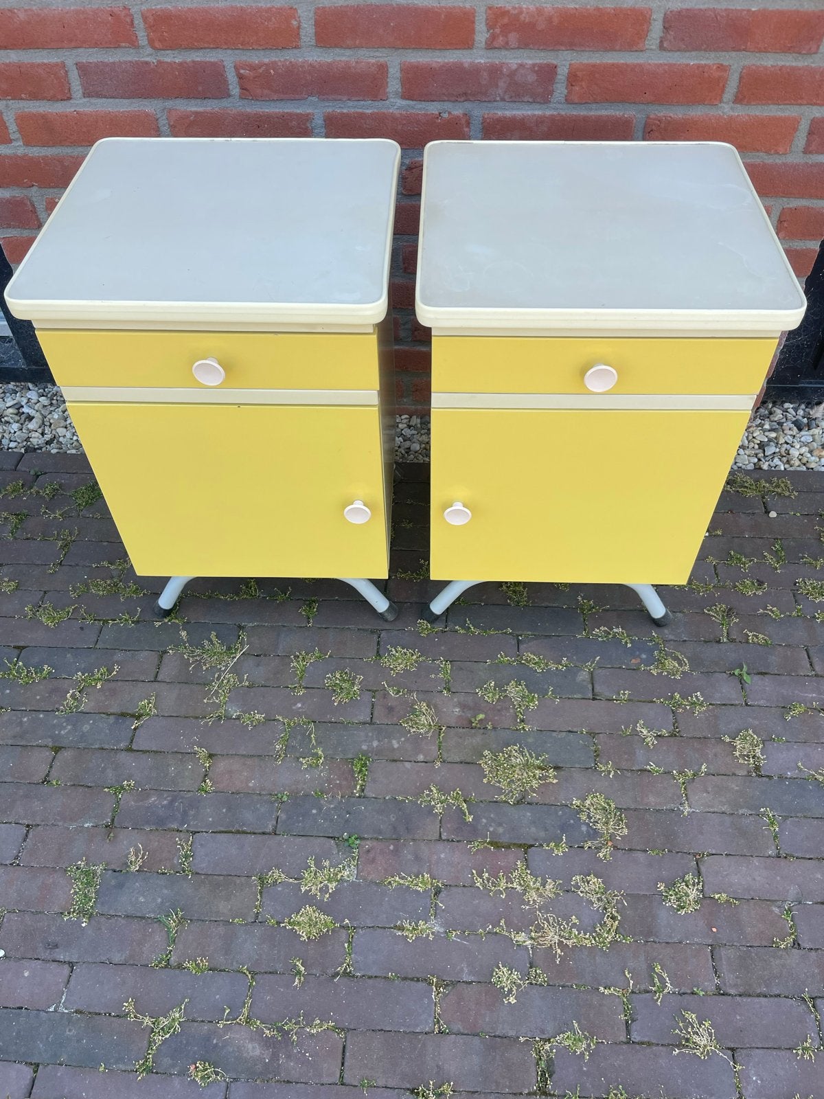 Vintage nachtkastjes, twee stuks, Huis en Inrichting, Ophalen, Gebruikt, Minder dan 45 cm, Minder dan 55 cm