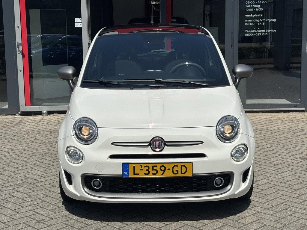 Fiat 500 1.0 Hybrid Sport | Panoramadak | Navigatie | 16 inc, Voorwielaandrijving, Stof, Euro 6, 4 stoelen