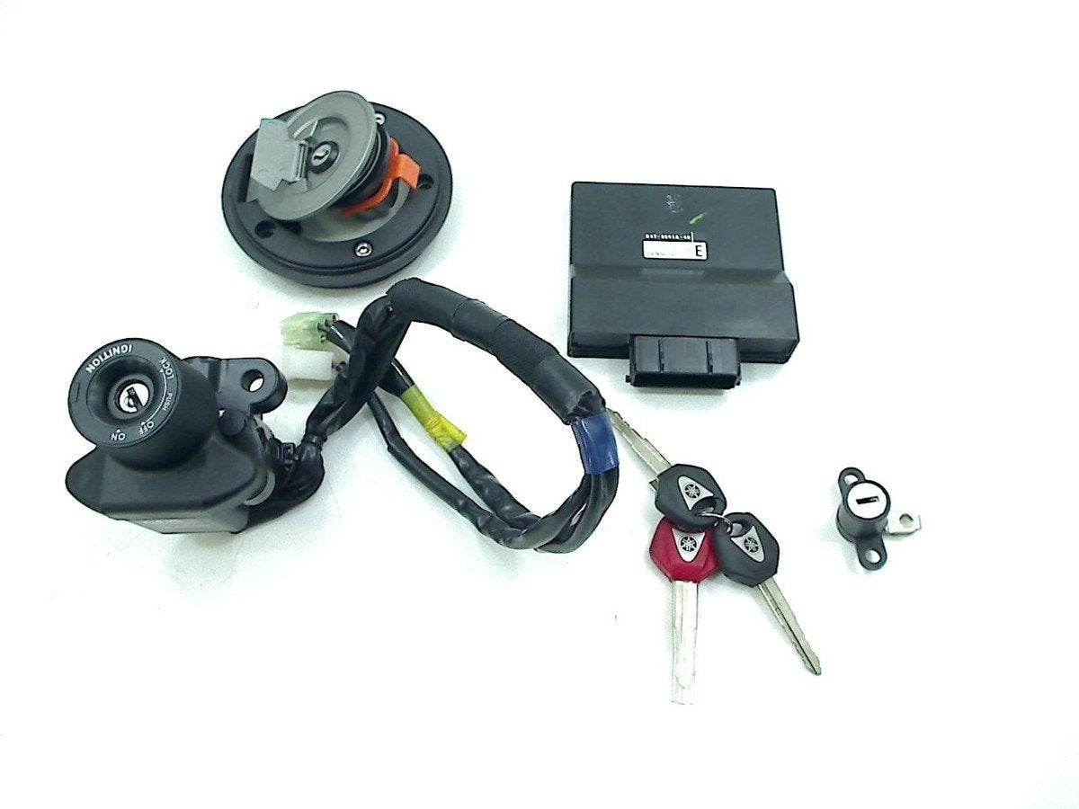 Slotenset Yamaha TRACER 700 2020-2021 (MTT690) b4t8591a40, Motoren, Yamaha Motor Europe N.V., Gebruikt, Customersupport@yamaha-motor.co.uk