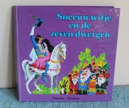 Sneeuwwitje en de zeven dwergen, Ophalen of Verzenden, Gelezen, Fictie algemeen