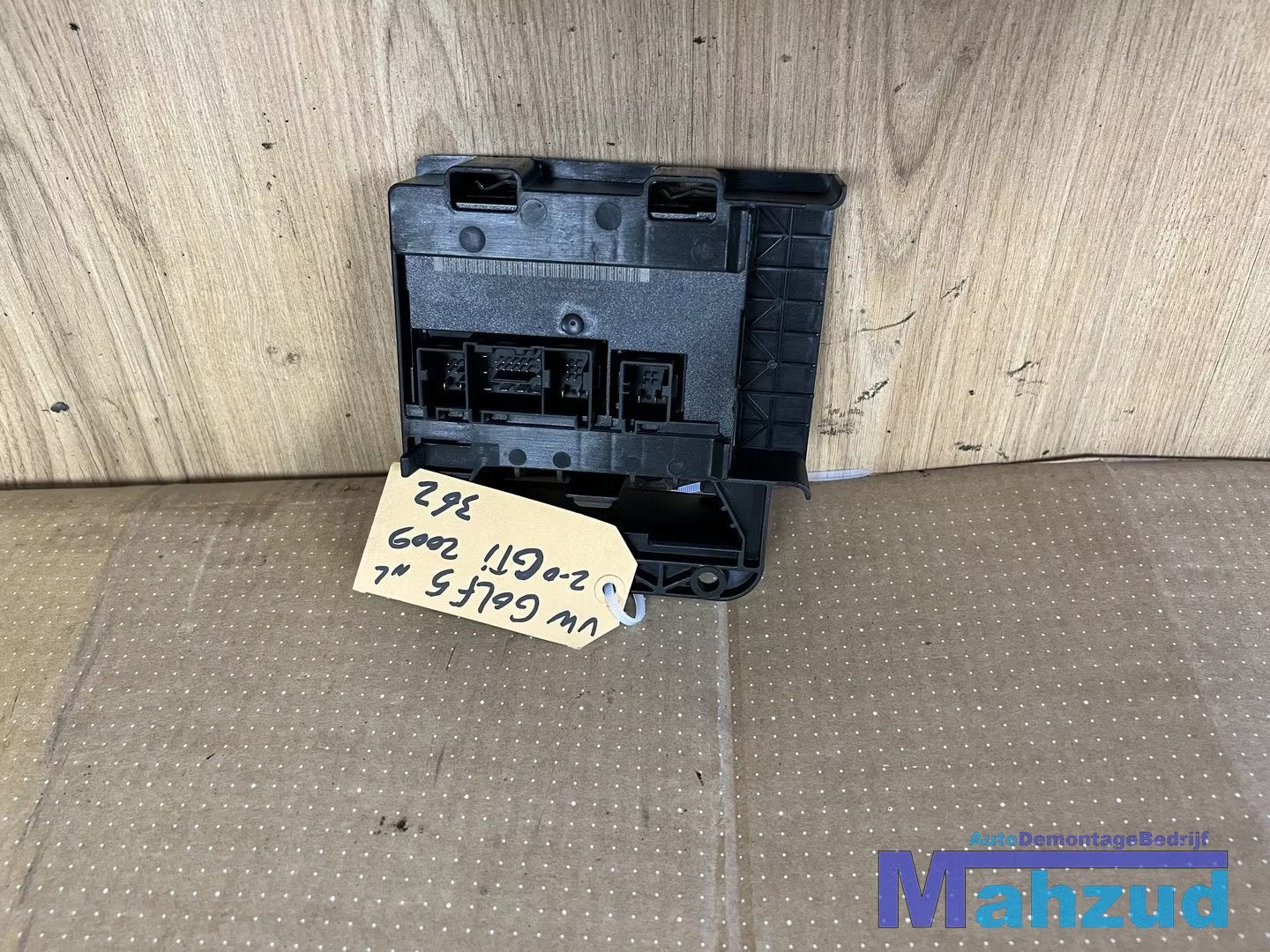VW GOLF 5 GTI Comfort module 4050549702 2003-2009, Gebruikt, Volkswagen, Volkswagen AG, Berliner Ring 2
38440  Wolfsburg, DE