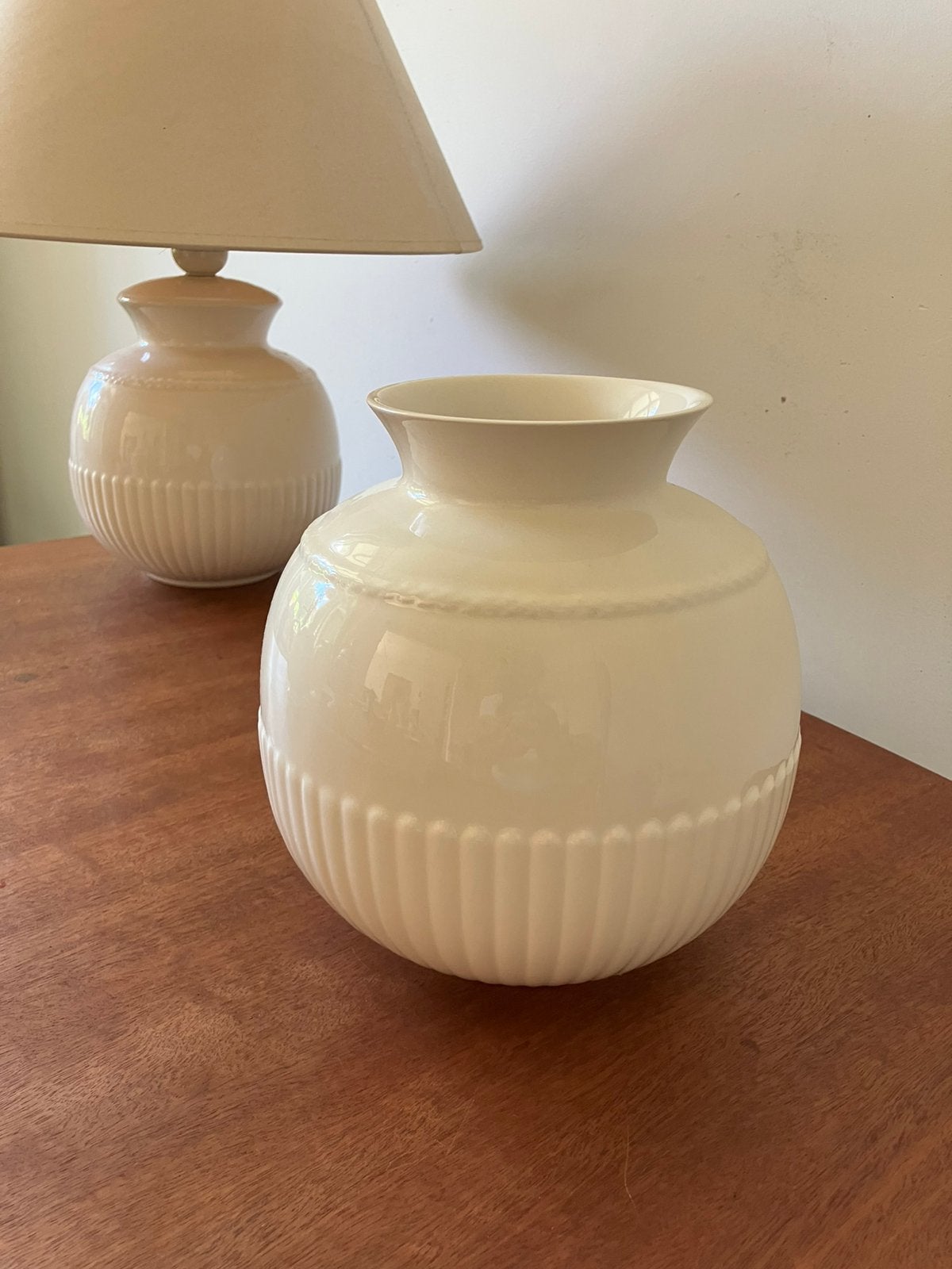 Wedgwood Edme Queens ware bolle vaas 20 cm, Ophalen of Verzenden