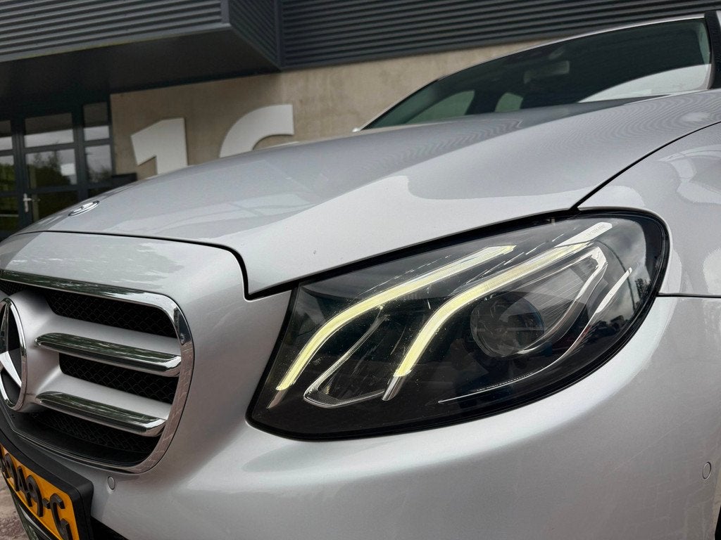 Mercedes-Benz E-klasse 350 e Lease Edition |Widescreen |LUXE, Auto's, Automaat, Achterwielaandrijving, Gebruikt, Bedrijf