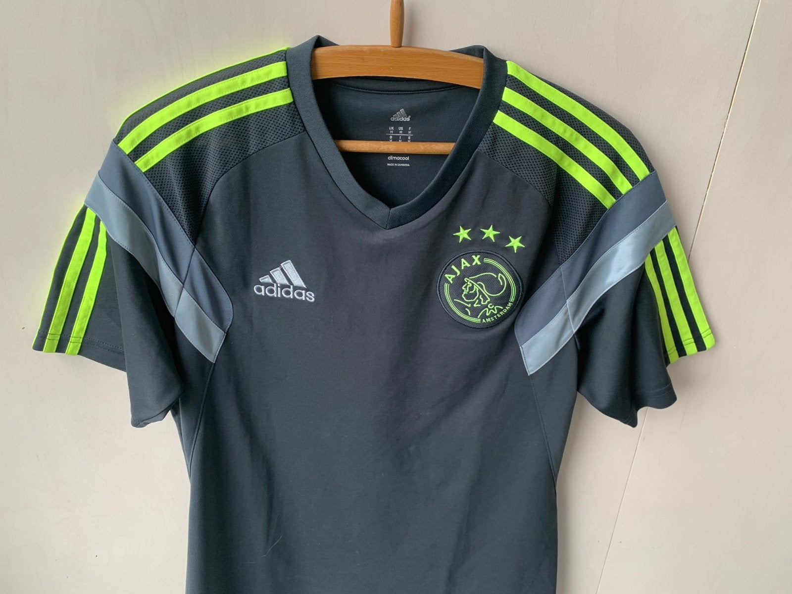 Adidas Ajax Training Shirt Maat M, Maat M, Ophalen of Verzenden, Zo goed als nieuw, Shirt