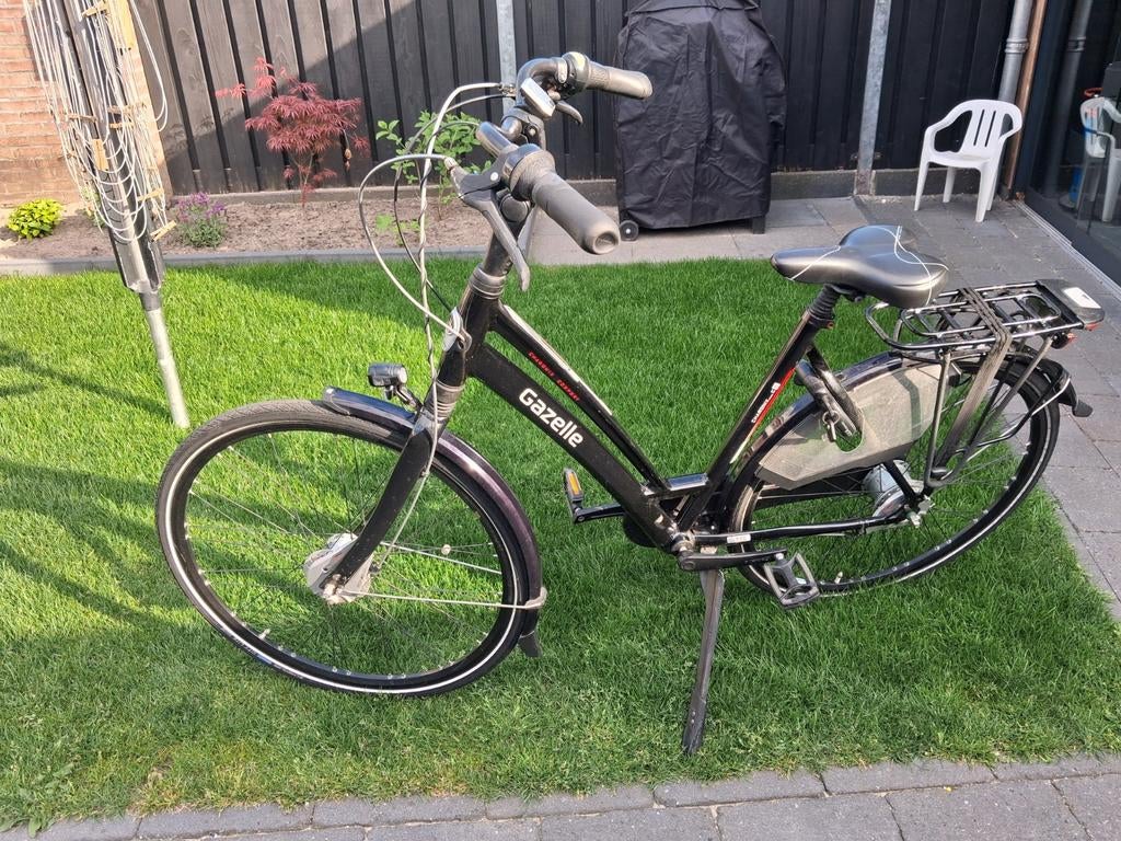 Gazelle Chamonix C8 Damesfiets 28 inch, Fietsen en Brommers, Fietsen | Dames | Damesfietsen, Ophalen, Velgrem, Versnellingen, Gazelle